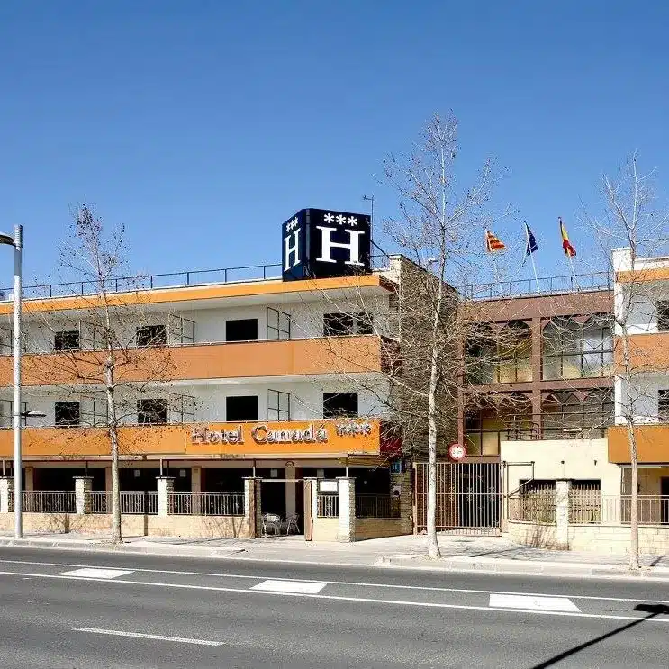 Habitaciones para estancias largas de empresas en Tarragona